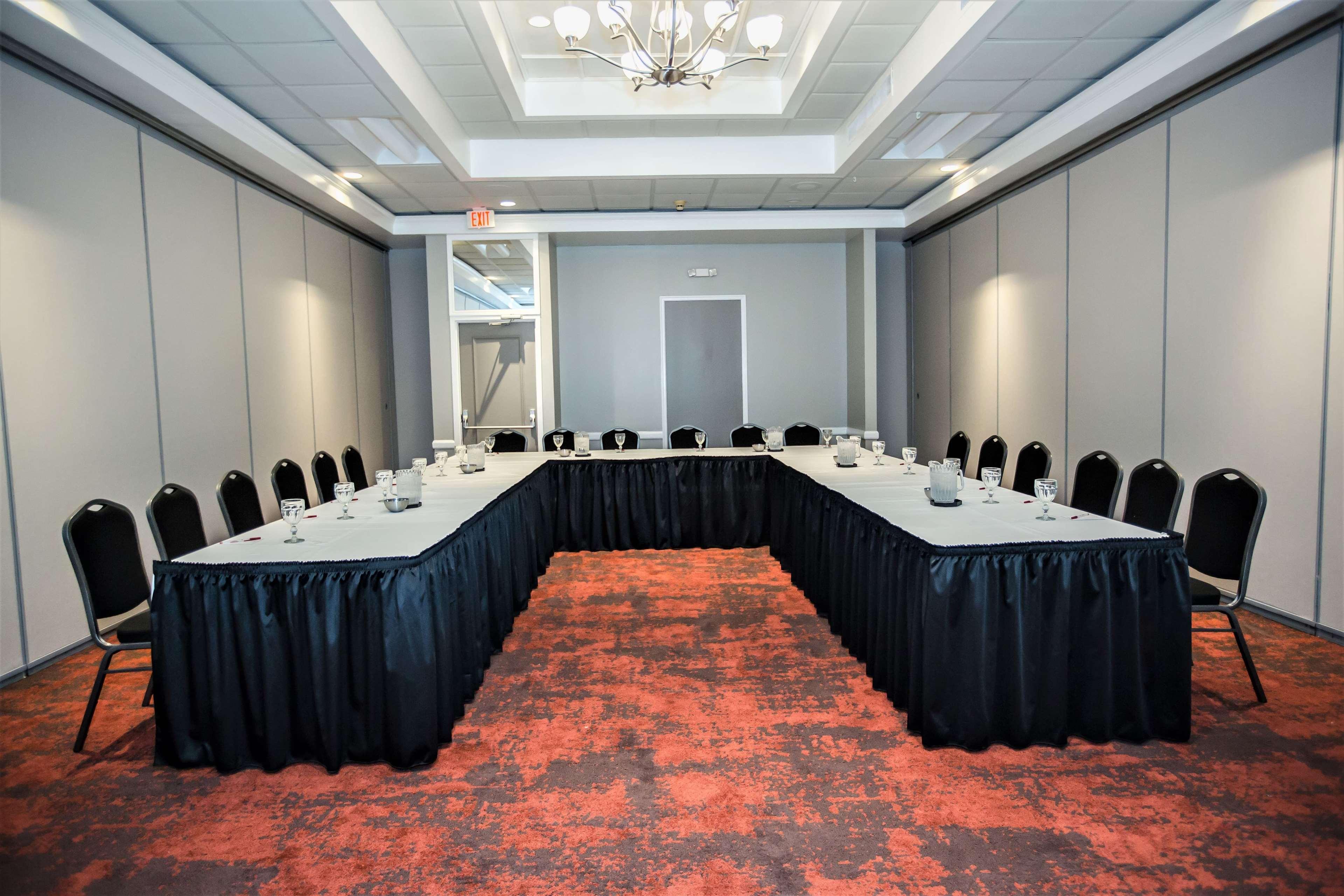 Ramada By Wyndham Jacksonville Hotel & Conference Center Luaran gambar