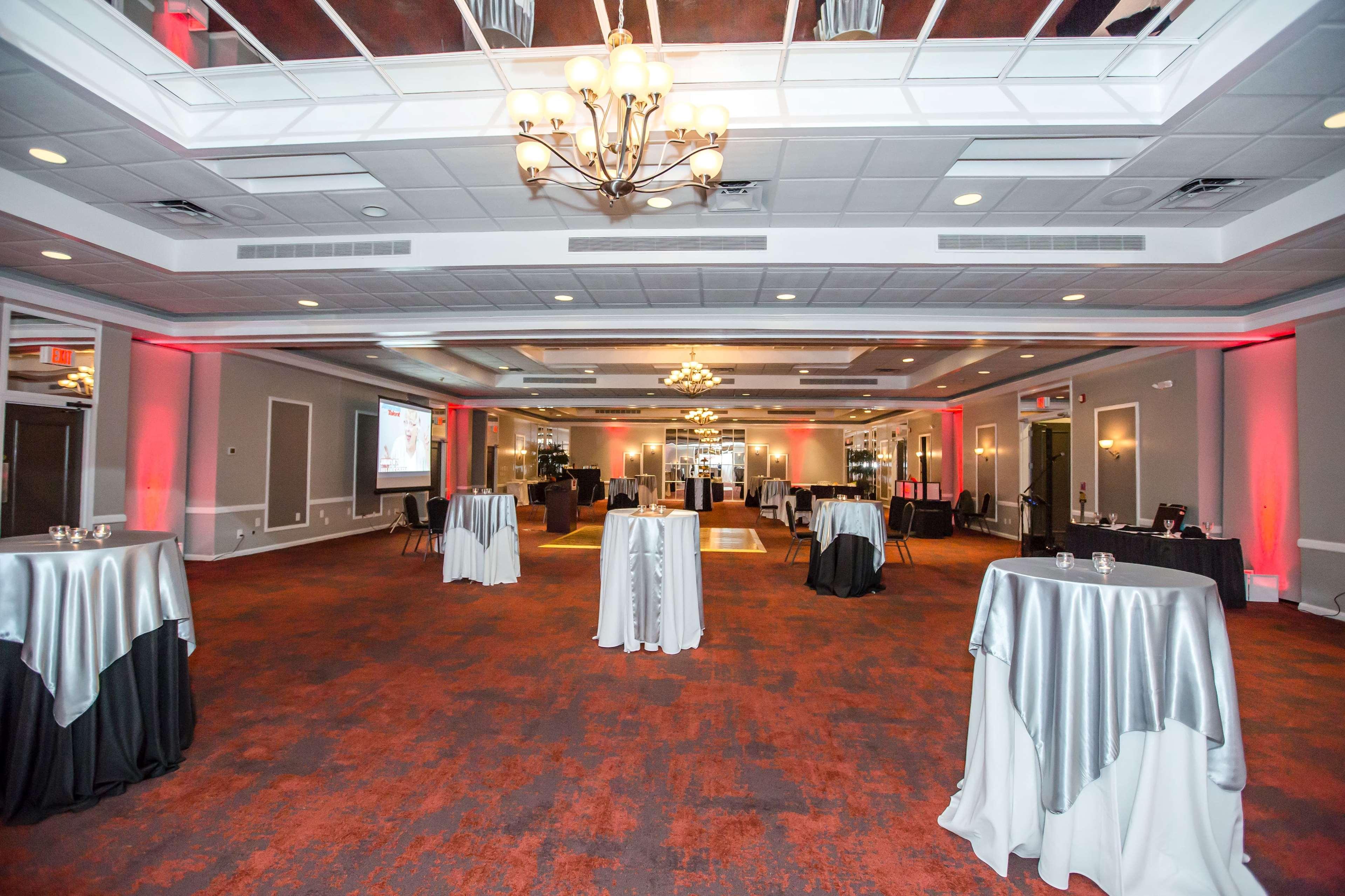 Ramada By Wyndham Jacksonville Hotel & Conference Center Luaran gambar
