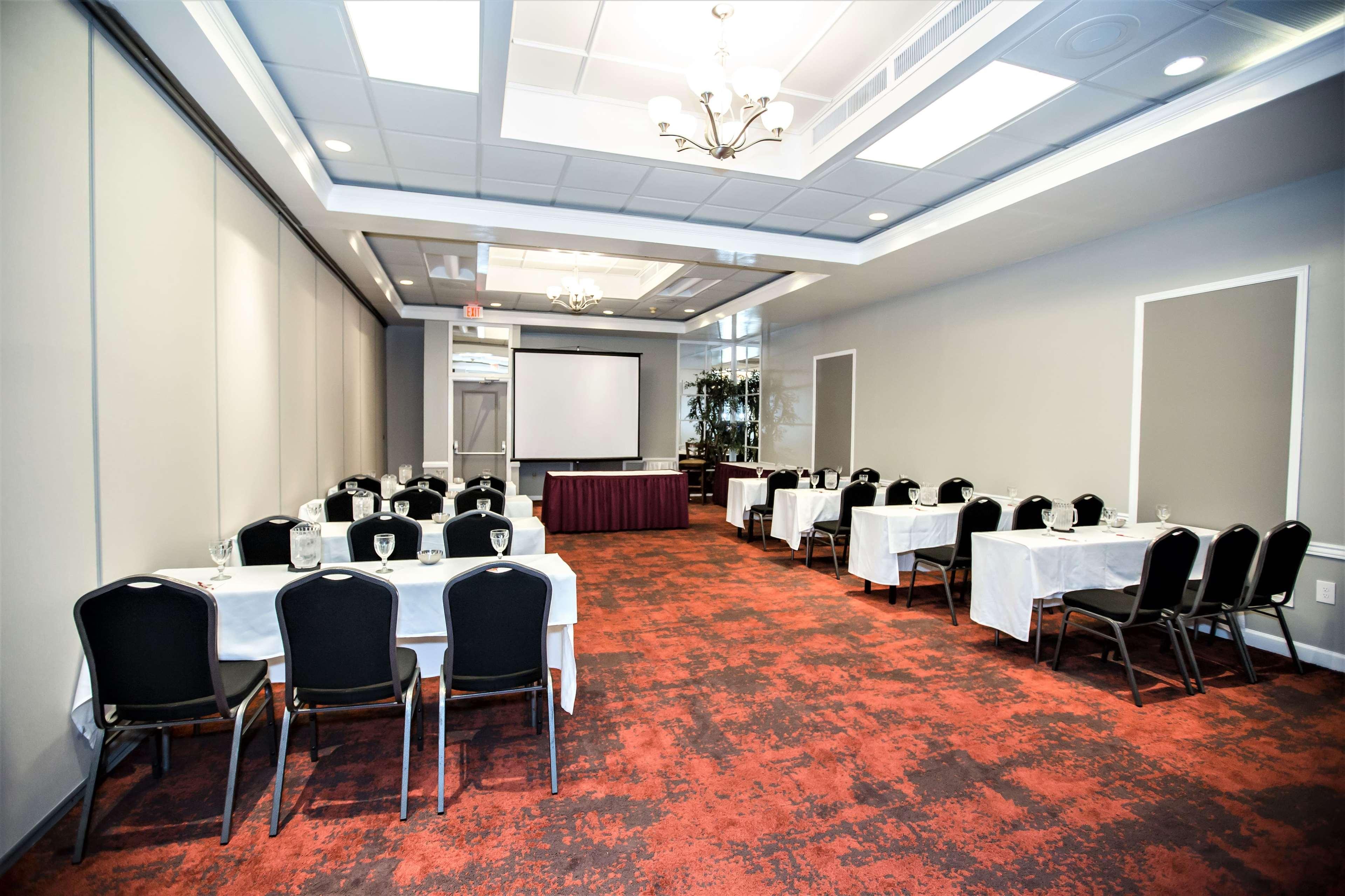 Ramada By Wyndham Jacksonville Hotel & Conference Center Luaran gambar