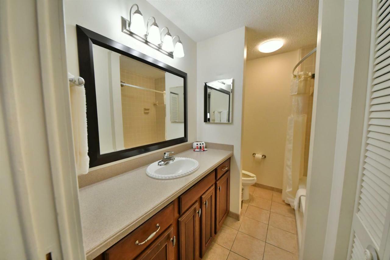 Ramada By Wyndham Jacksonville Hotel & Conference Center Luaran gambar