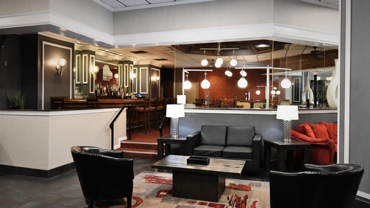 Ramada By Wyndham Jacksonville Hotel & Conference Center Luaran gambar