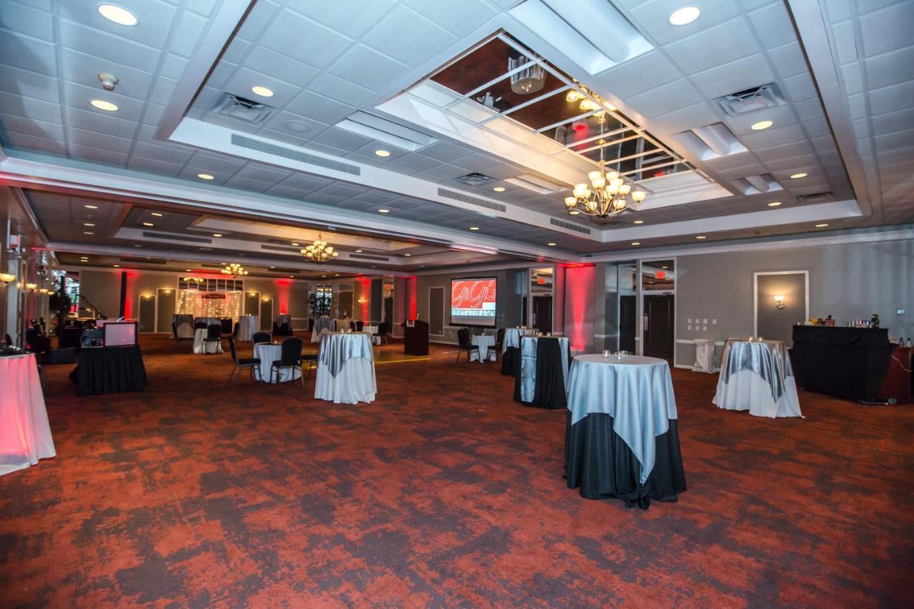 Ramada By Wyndham Jacksonville Hotel & Conference Center Luaran gambar