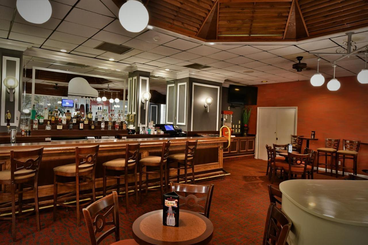 Ramada By Wyndham Jacksonville Hotel & Conference Center Luaran gambar